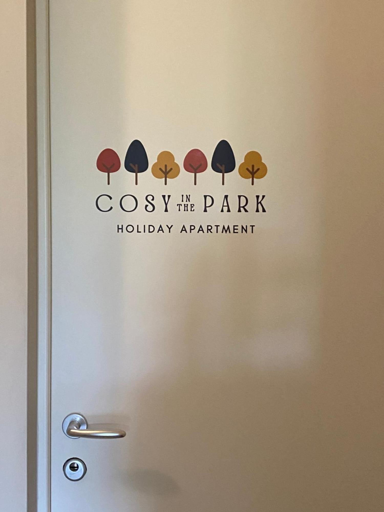 Apartamento Cosy In The Park Como Exterior foto